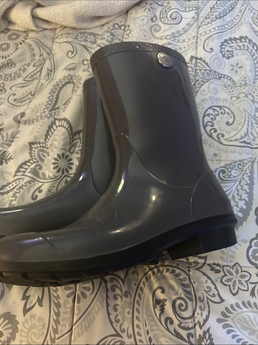 UGG Women's Short Rain Boots in Gray